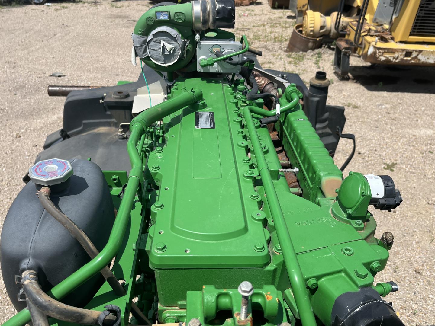 ./imagenes/INVOICE/2019/17825/TRACTOR JOHN DEERE 8225R (30).JPG